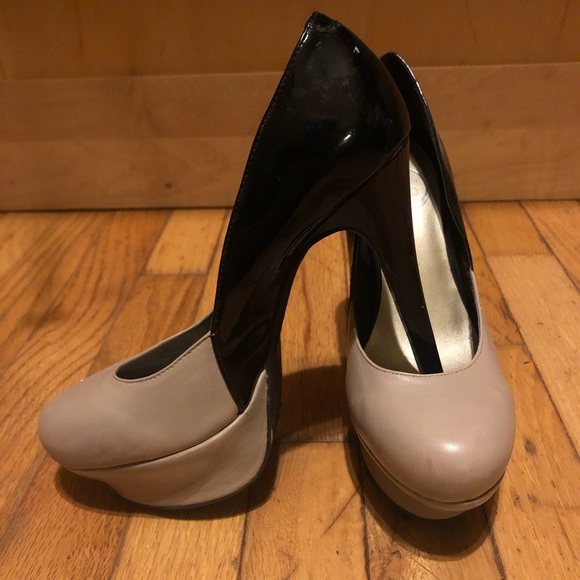 Jessica Simpson heels - Picture 5 of 5